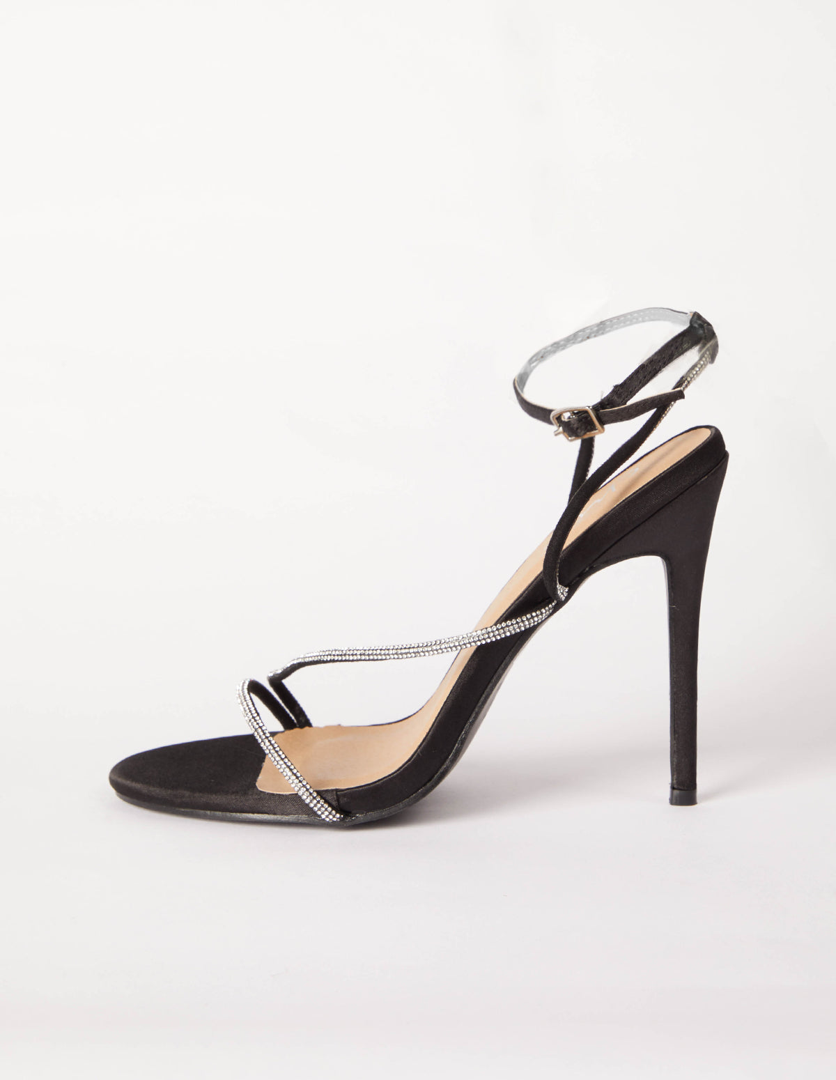 Black thin strappy sales heels