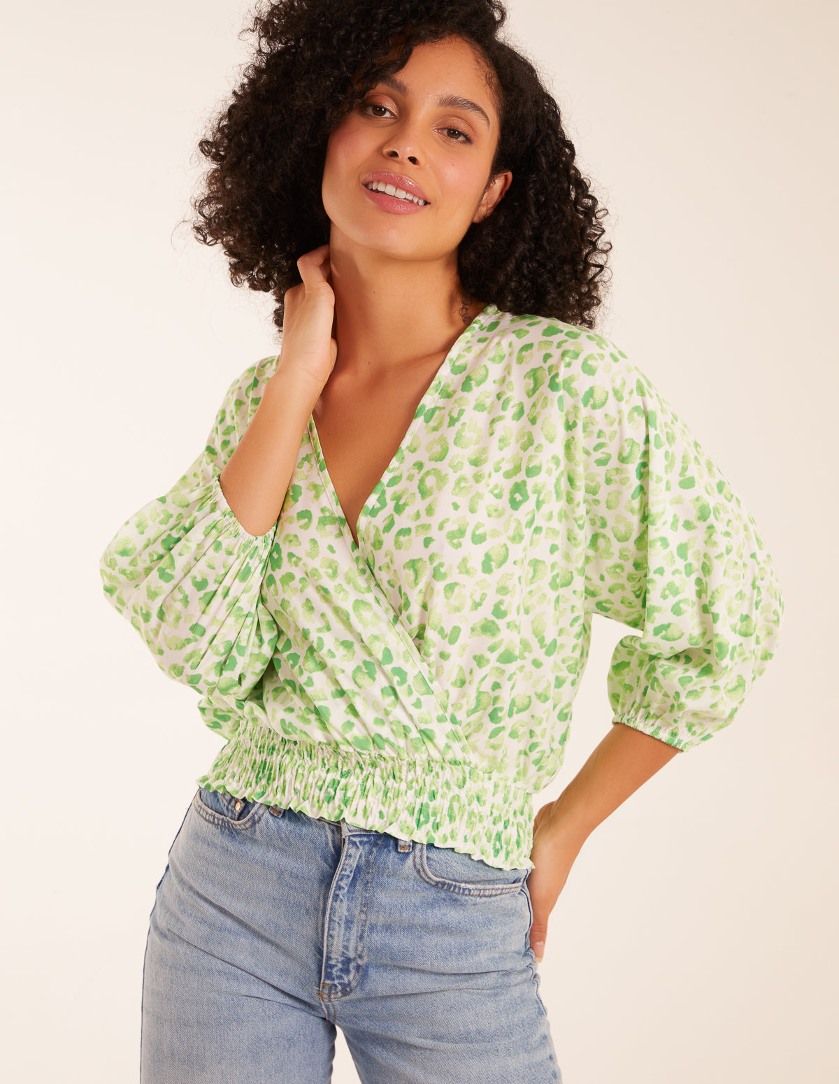 Floerns Women's Leopard Print Color Block T-Shirt - Short Sleeve Round Neck Tee Top, Green, X-Large