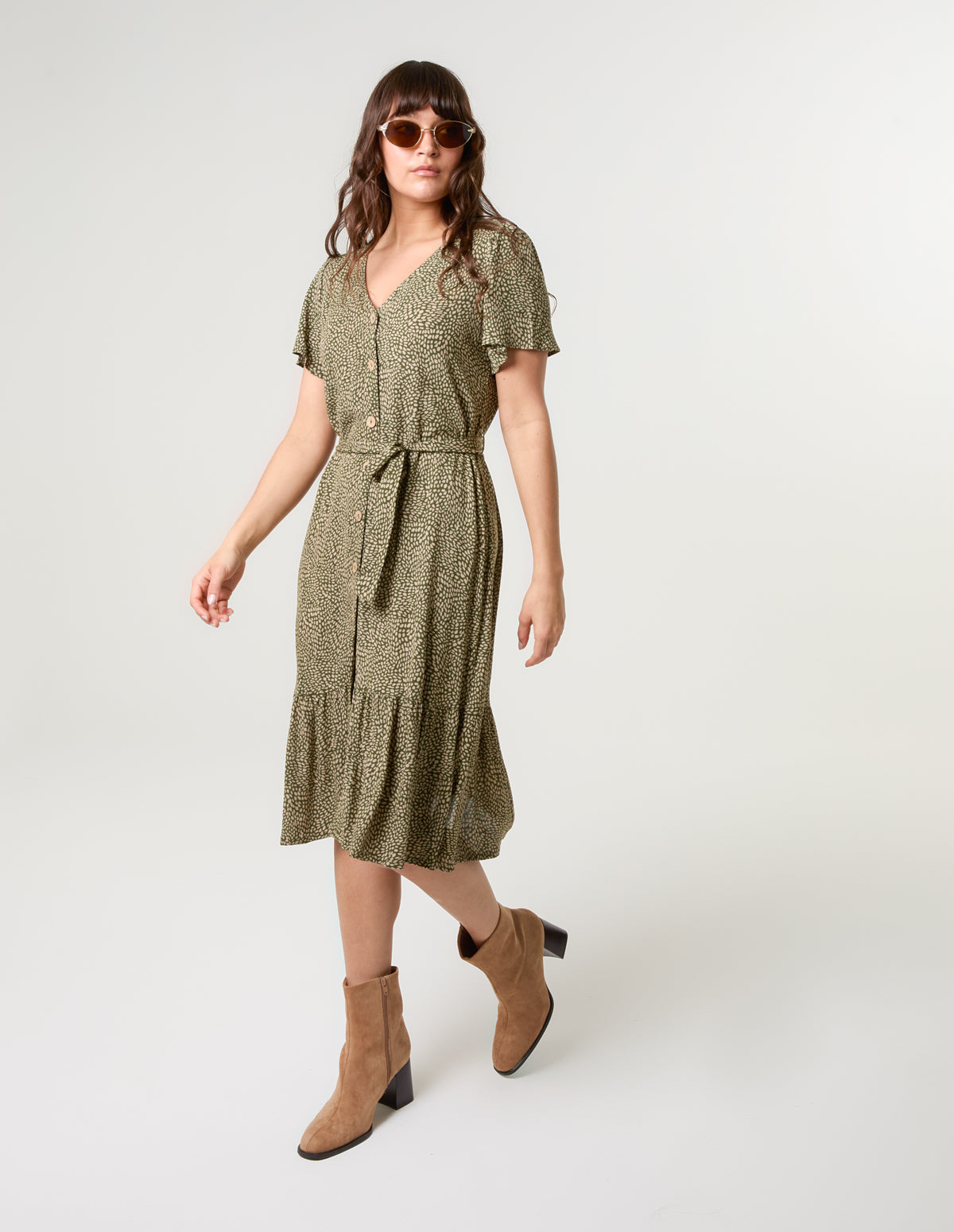 Versear Women's Button-Down Shirt Dress - V-Neck, Long Sleeve, Pockets, Pleated Swing Midi Dress (Khaki, Large) - View #5