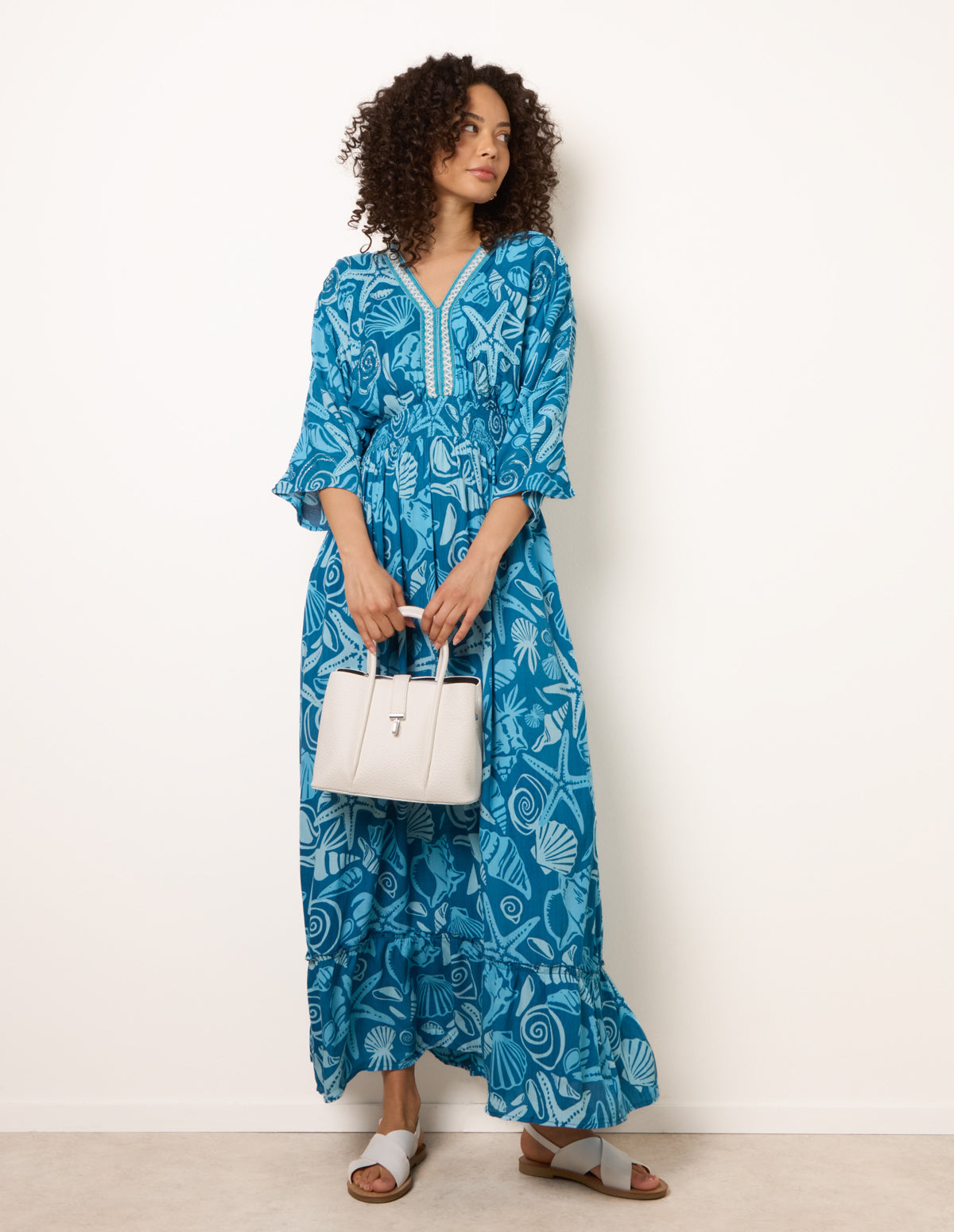 Maxi Dresses | Floor Length & Long Dresses | On-trend | Blue Vanilla Maxi Dresses | Floor Length & Long Dresses | On-trend | Blue Vanilla