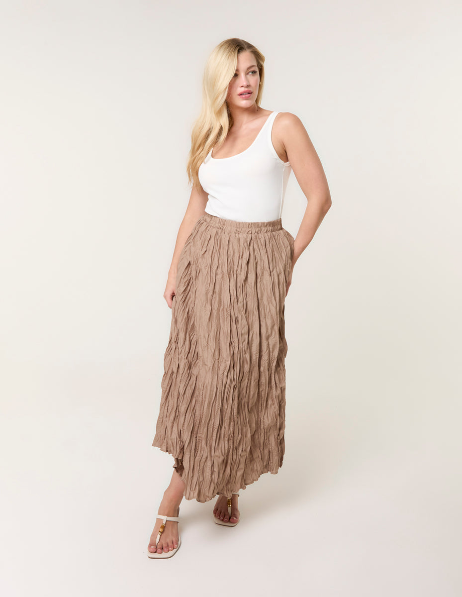 Short Silk Skirt in Mocha