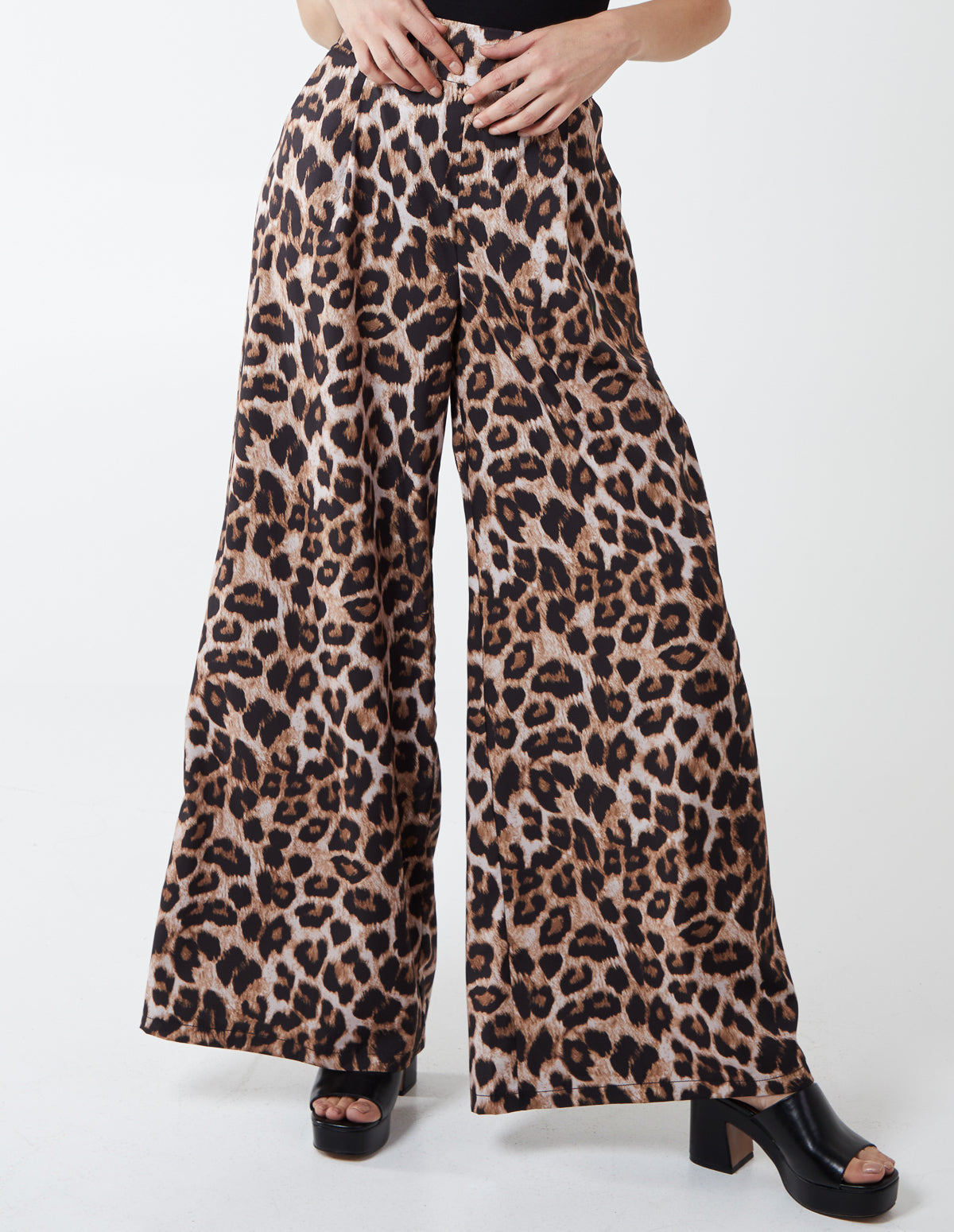 Safari Mood Leopard Print Pants Grey – Mystique-Online