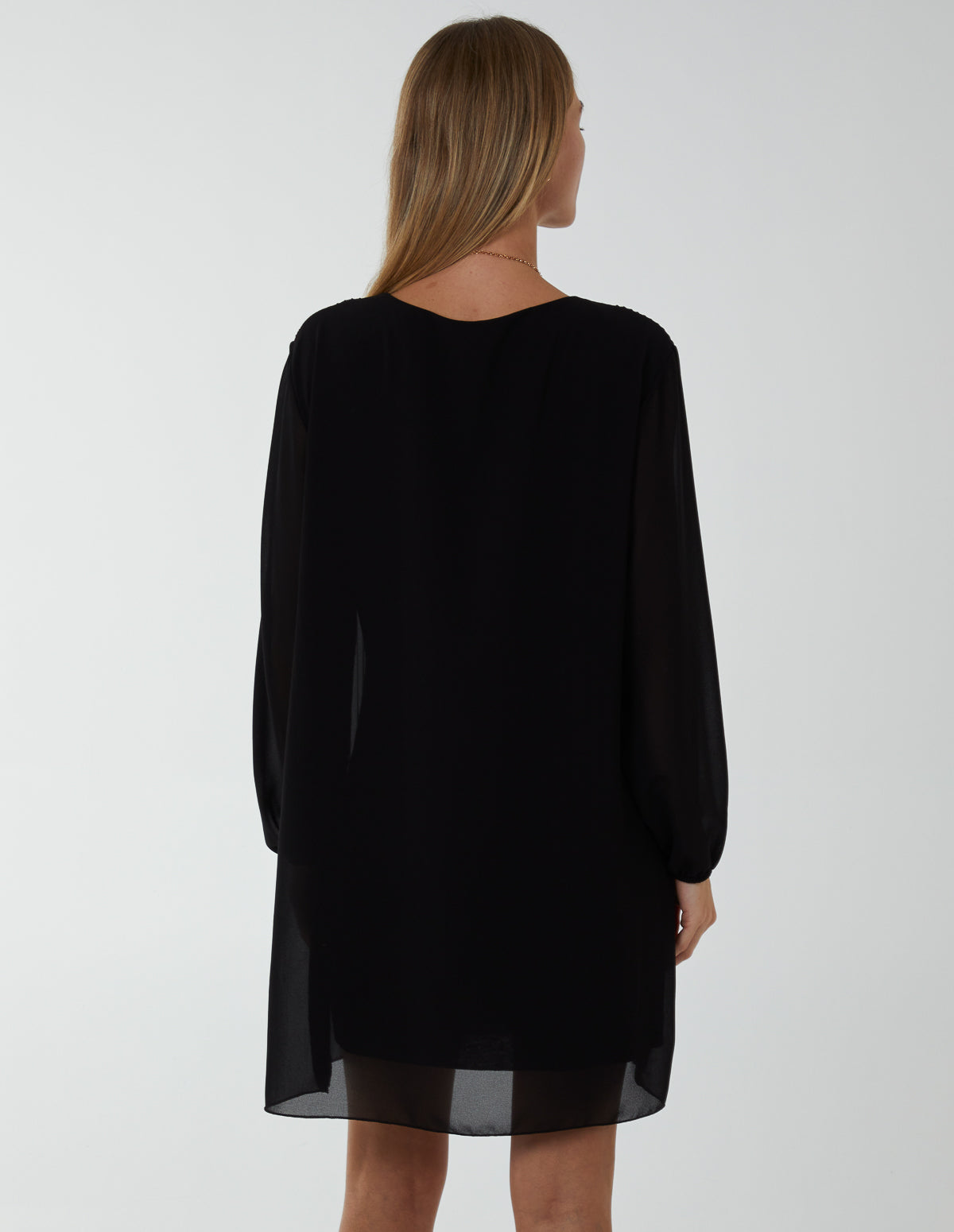 Black | Long Sleeve Pleated Shift Dress | Blue Vanilla Black | Long Sleeve Pleated Shift Dress | Blue Vanilla